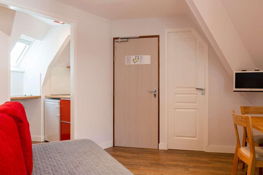 Hotel De Perros, The Originals Boutique Room photo